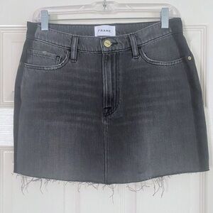 NWOT Frame Jive Faded Black Denim Mini Skirt Raw Hem size 28